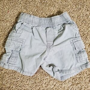 Childrens Place Grey Cargo Baby Boy Shorts 12/18 Months Summer Hot Trendy  Good